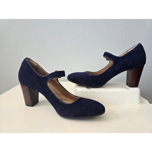 Söfft Navy Suede Mary Jane Heels 7M | Vintage-Inspired Block Heel Round Toe - Picture 2 of 11